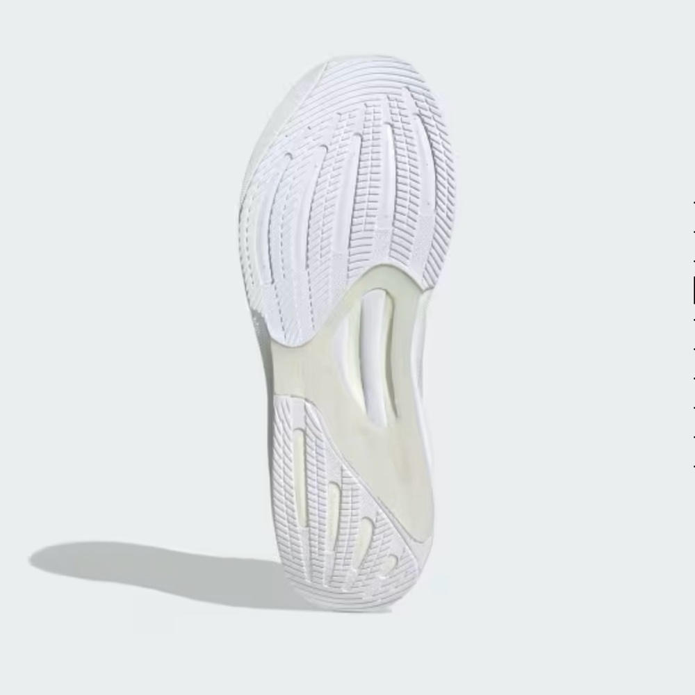 NEW Adidas Supernova Rise 2 All White - Picture 2 of 4